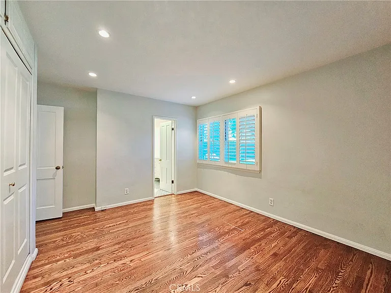 743 Kerns Ave — Photo 12