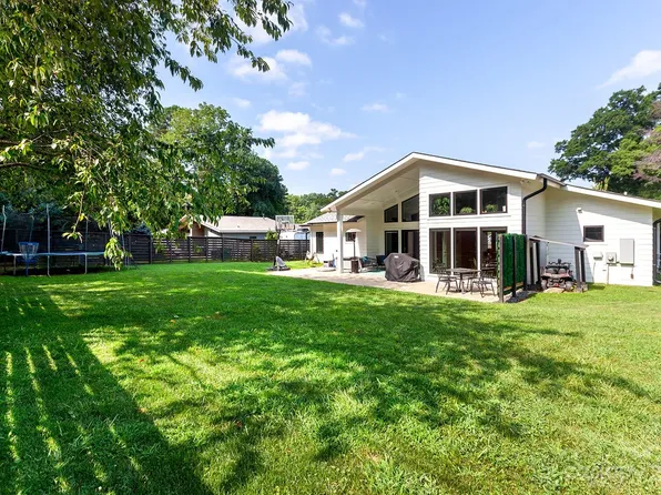 1207 Lakedell Dr, Charlotte, NC 28215