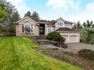 16438 NE 50th St, Redmond, WA 98052