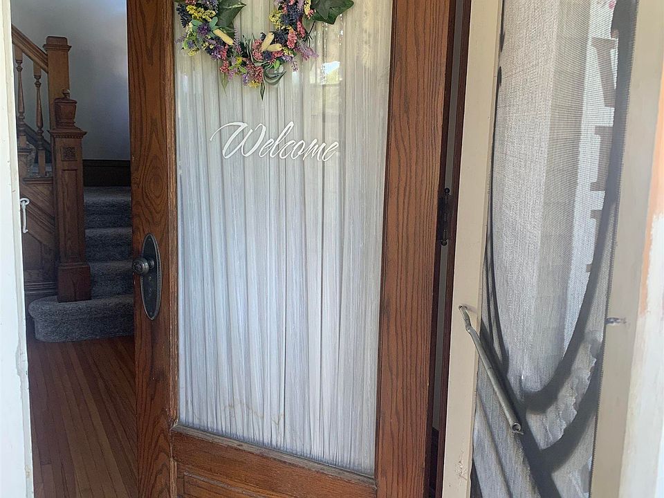 104 S Main St, Kingsley, IA 51028 Zillow