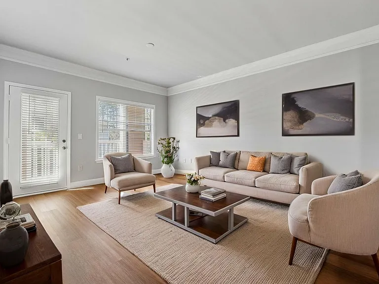 2700 Pine Tree Rd NE #1115 — Photo 12