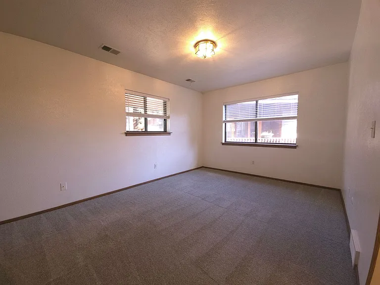 525 Manhattan Dr #201 — Photo 19