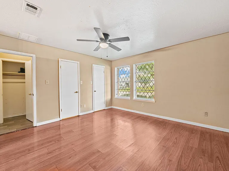 16719 Sky Blue Ln — Photo 12