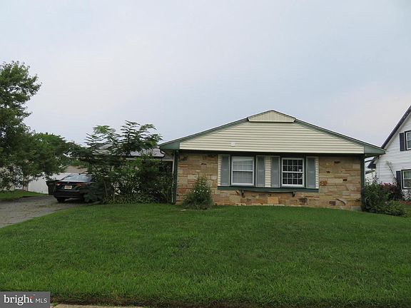 5th image of 49 Gabriel Ln