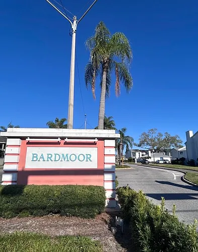 8800 Bardmoor Blvd #20 Photo 1