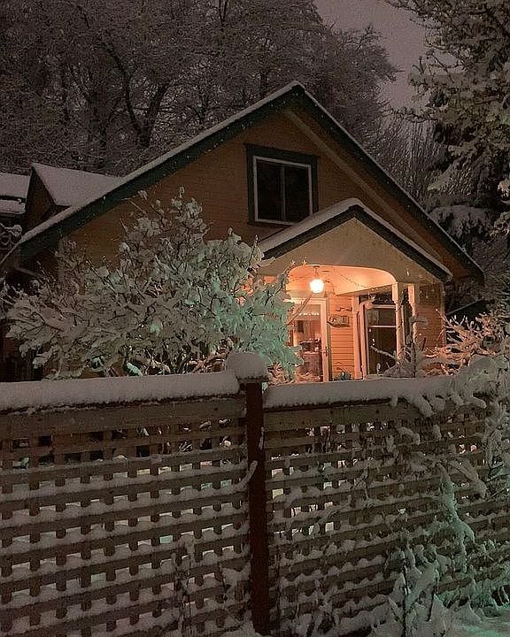 1st image of 408 Quince St NE