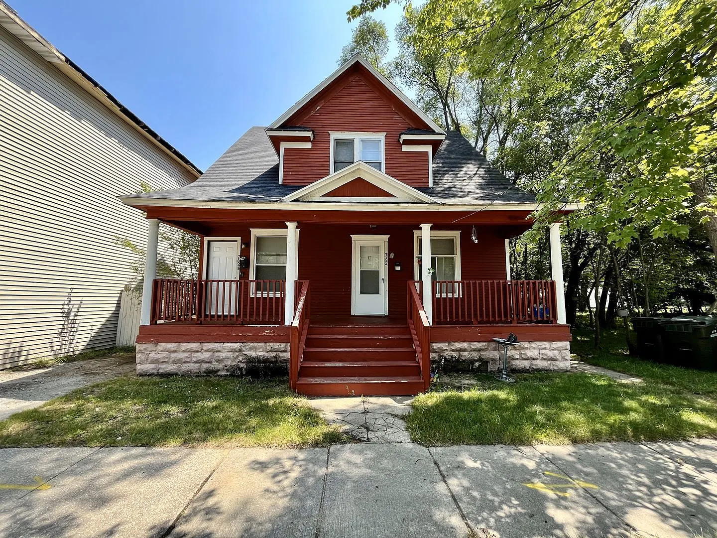 1 bed, 1.0 bath, $750 — Photo 1