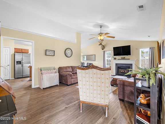 5th image of 212 Hackney Ridge Lane