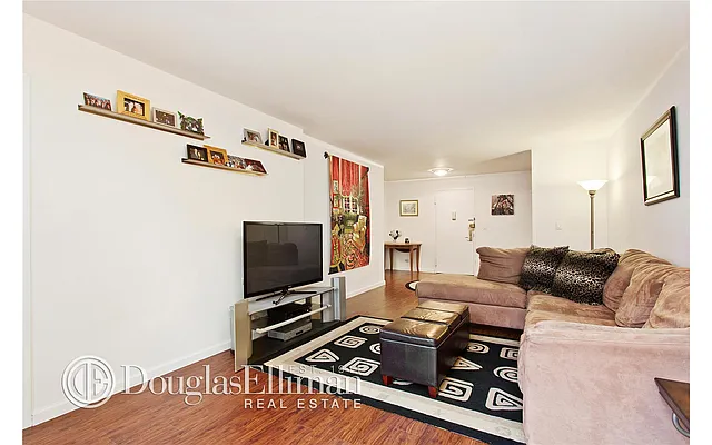 Sold by Douglas Elliman | media 16