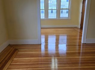 118 Chad Brown St, Providence, RI 02908