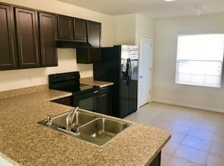 350 Highcrest Rd, Davenport, FL 33896