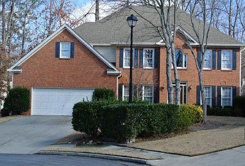 1st image of 1724 Crittenden Ln