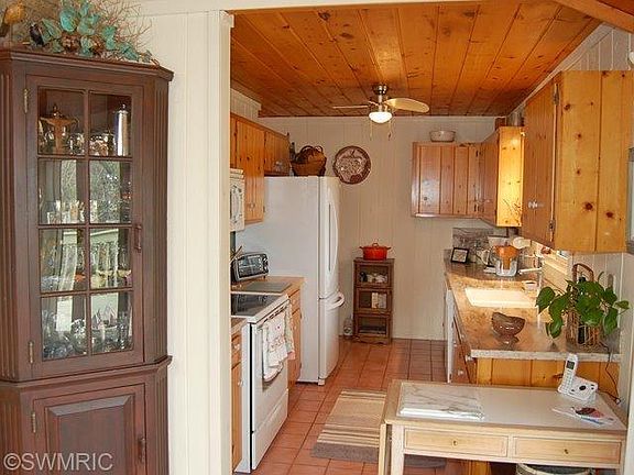 4th image of 10009 Lost Canyon Dr