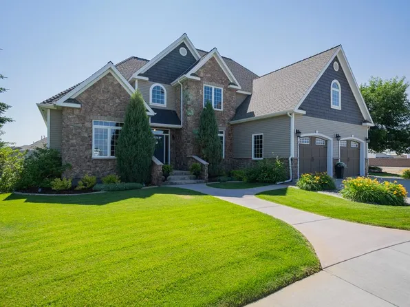 241 Pebble Creek Rd, Powell, WY 82435