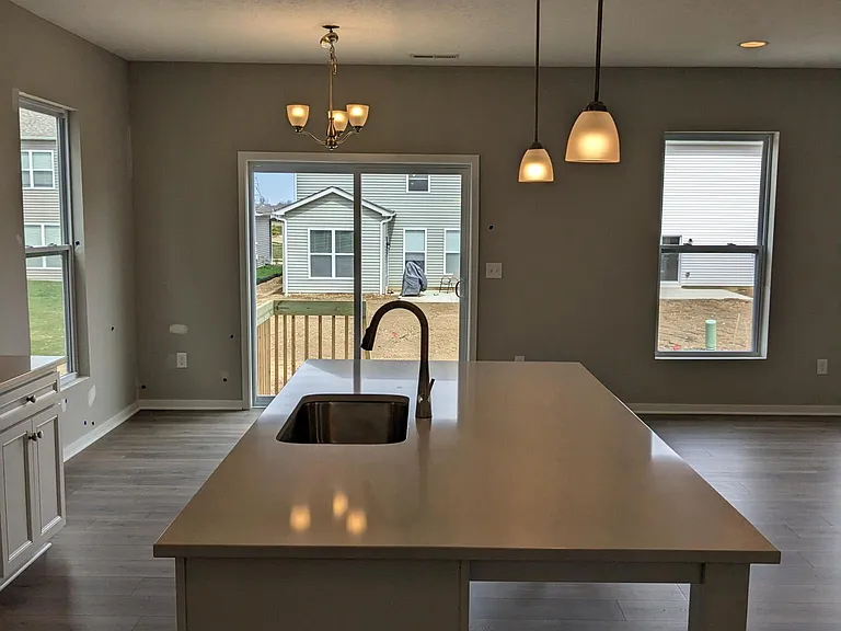 7346 Celebration Dr — Photo 26