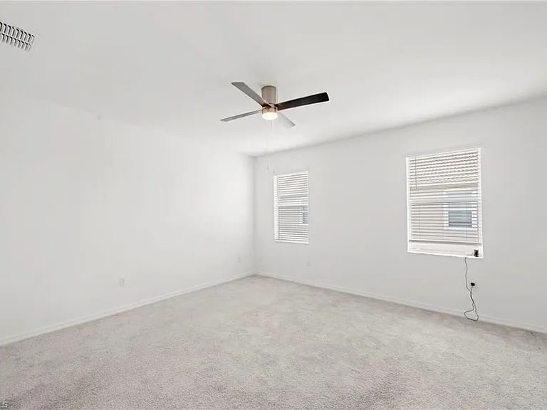 2827 Blossom Way — Photo 12