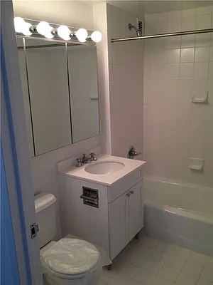 Rented by (Legacy) Elegran | media 3