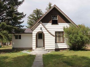 316 S McCaleb Ave, Mackay, ID 83251