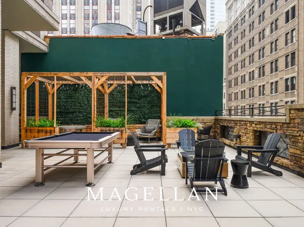 35 West 33rd Street image 16 of 19