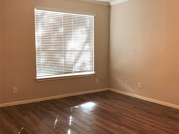 5th image of 2255 Braeswood Park Dr APT 247
