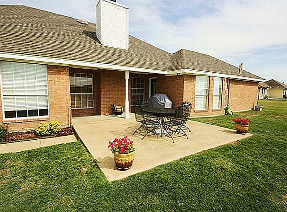 4th image of 113 Creekview Ln
