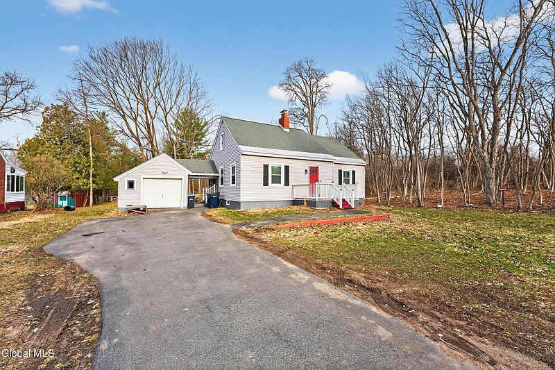 4th image of 57 Spring Road