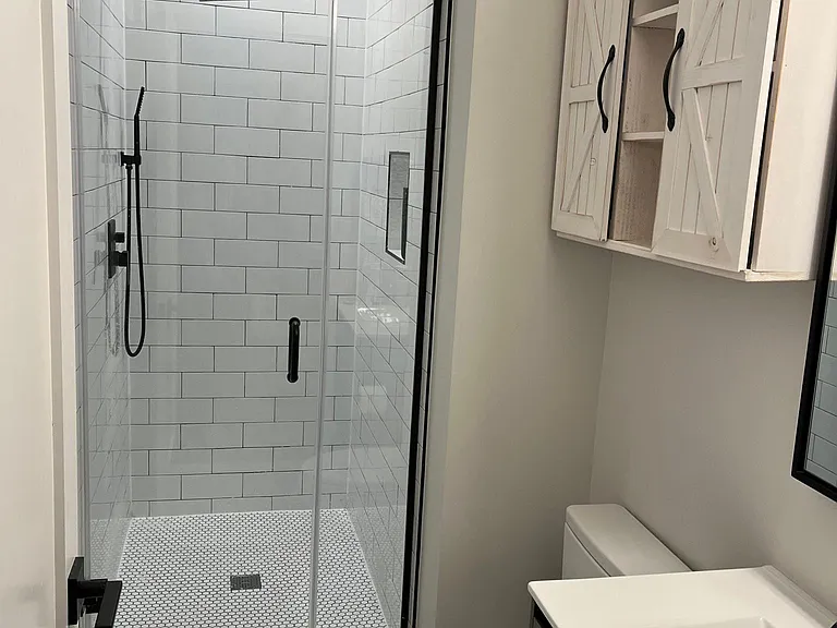 2244 Ontario Rd NW — Photo 8