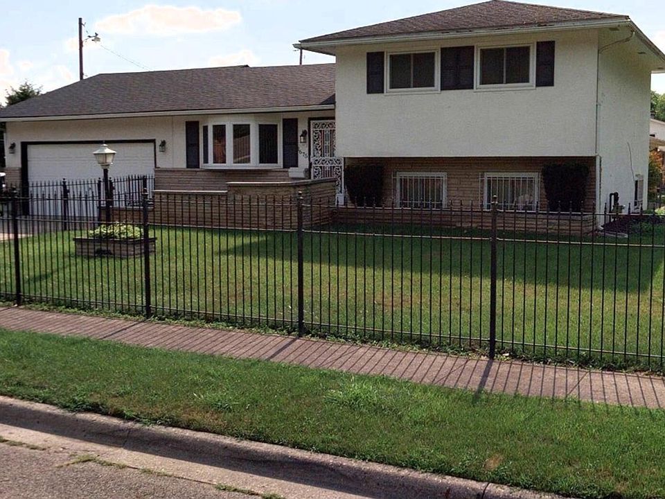 1st image of 1675 De Porres Dr