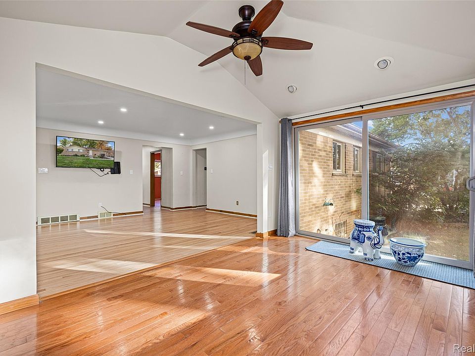 14371 Sunbury St, photo 23
