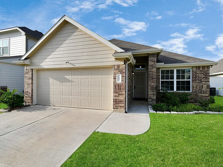 24807 Bastiani Canvas Ln — Photo 3