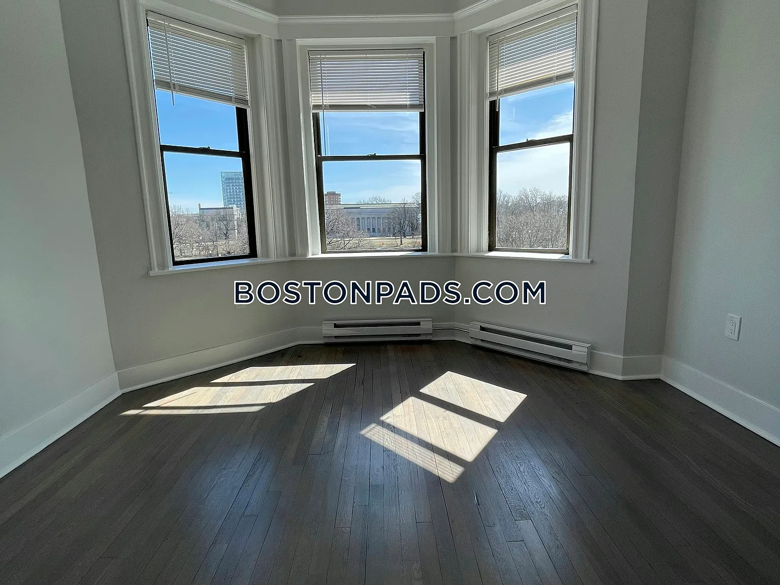 2 bed, $3,995 — Photo 1
