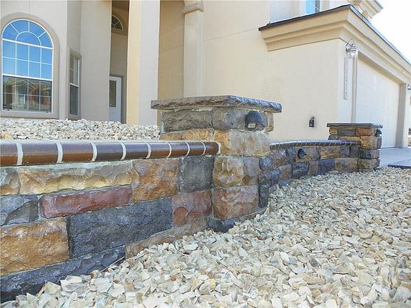 2nd image of 12312 Tierra Limpia Dr