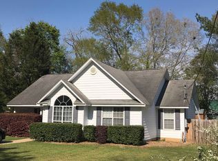 152 S Broad St, Cairo, GA 39828