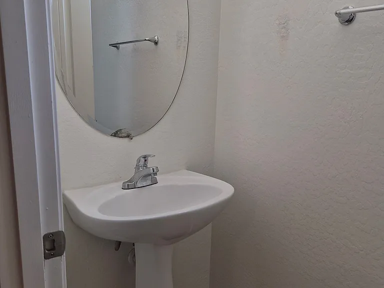 1442 S Newberry Ln — Photo 19