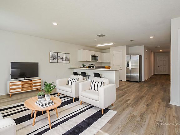 3rd image of 2660 W Bravura Dr