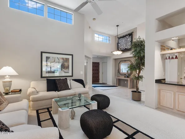 10497 E CINNABAR Avenue, Scottsdale, AZ 85258