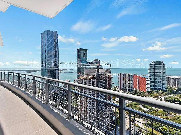 60 SW 13th St #3800 — Photo 7