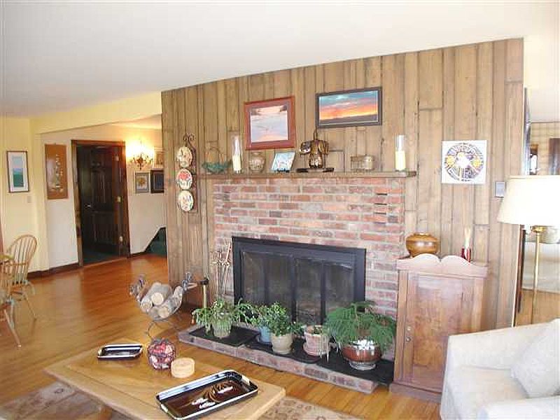 3rd image of 150 STEVER HILL Road