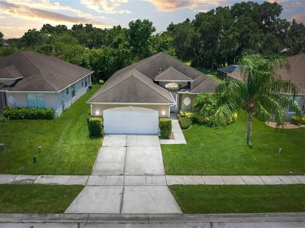 2112 BUNKER VIEW COURT, KISSIMMEE, FL 34746