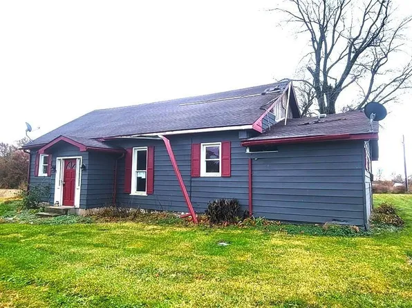 9376 N 200 E, Farmersburg, IN 47850