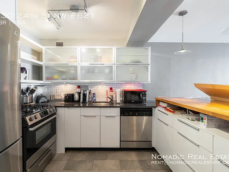 730 24th St NW #621 — Photo 5