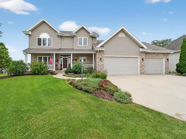302 Oakmont St, Oregon, WI 53575