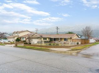 2040 Belhaven Ave, Simi Valley, CA 93063