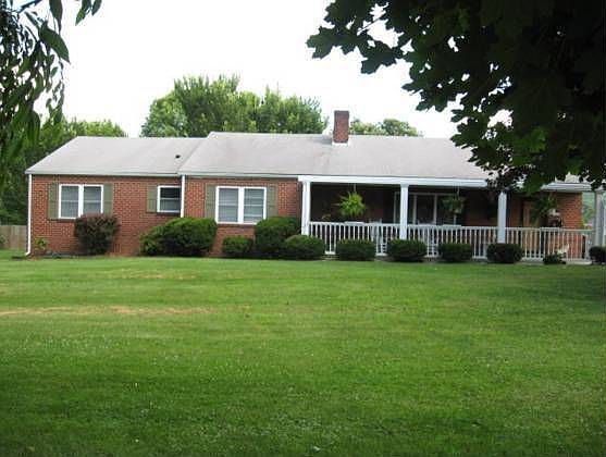 2nd image of 1224 Greer Ave