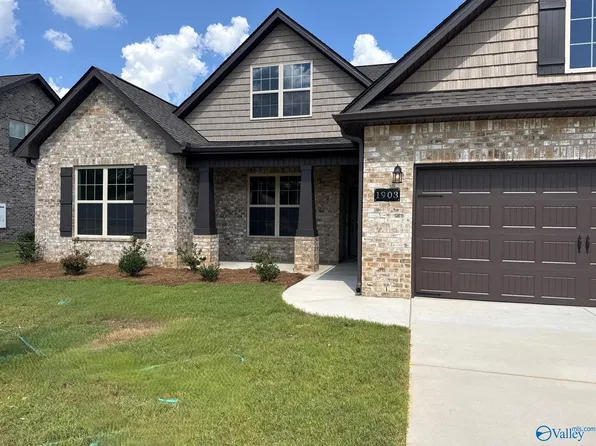 1903 Josie Dr, Hartselle, AL 35640