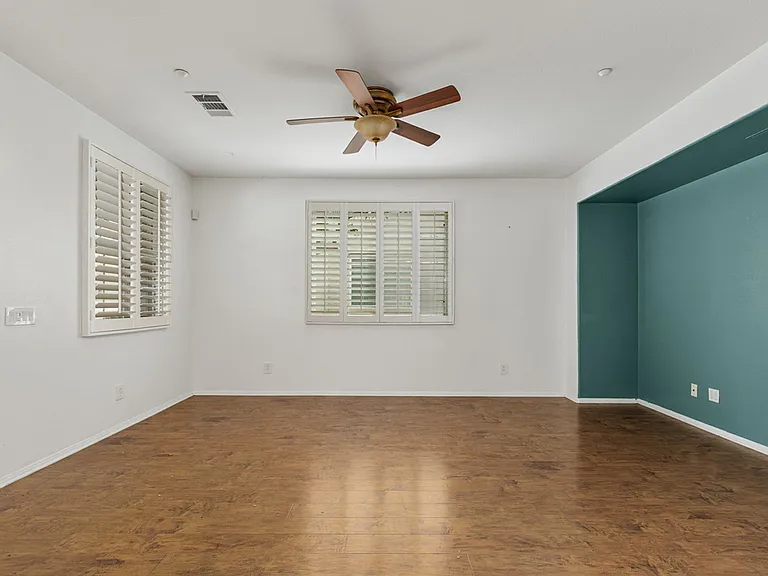 31180 Lavender Ct — Photo 4