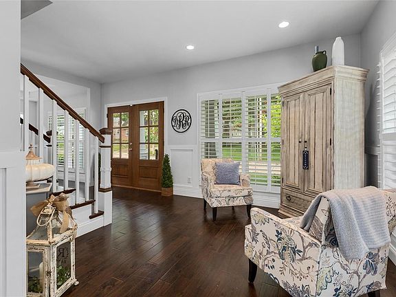 5th image of 750 Evans Avenue