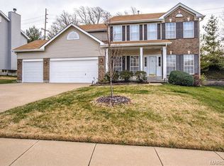 138 Riverwood Park Dr, Florissant, MO 63031