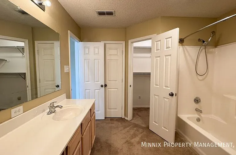7514 Paris Ave — Photo 22