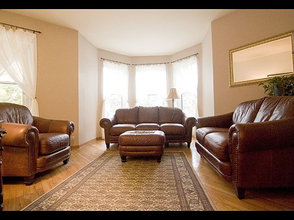 2nd image of 4457 N Paulina St APT 1B